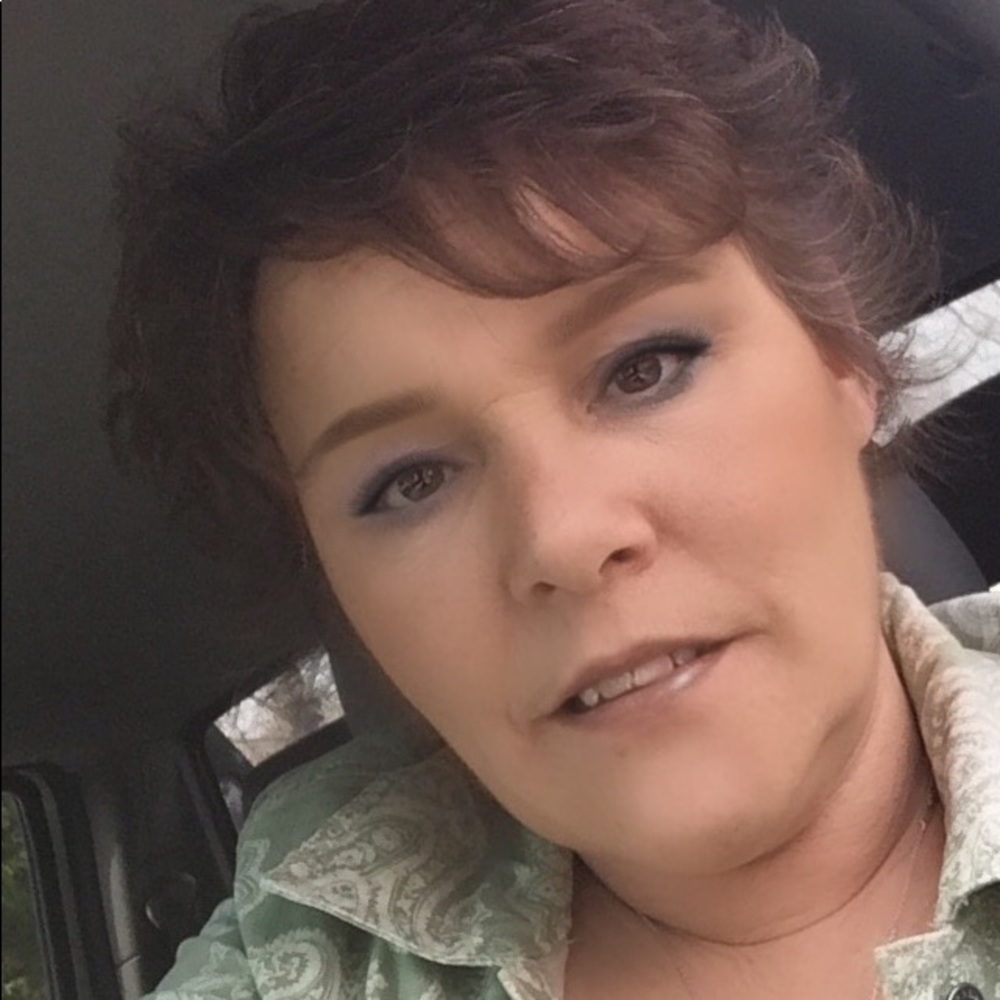 Meet your Posher, Teri lyn